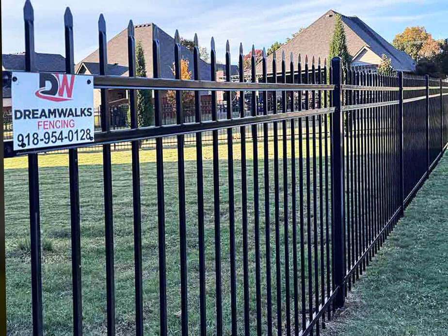 Aluminum Fence Contractor in Owasso, OK