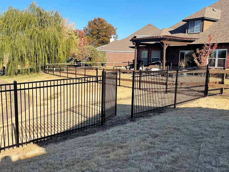 Selecting a fence style