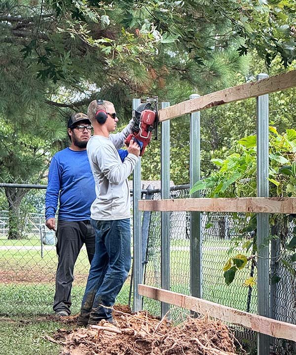Fence Installation contractor in Owasso, OK